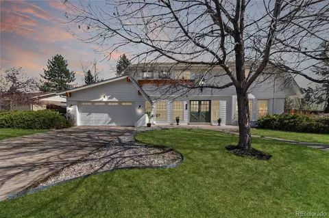 5467 W Hinsdale Pl, Littleton, CO 80128
