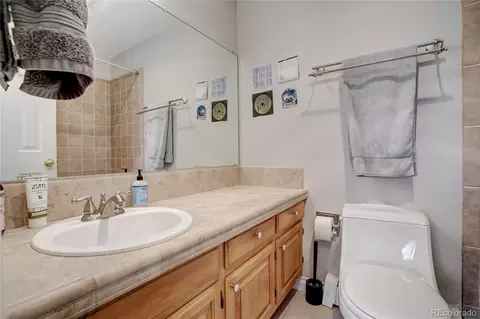Bath - 1430 18th St #12, Boulder, CO 80302 photo 2 of 2
