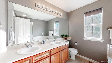 19544 E 39th Ave, Denver, CO 80249 photo 9
