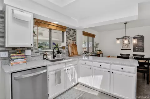 8397 Yarrow Ct, Arvada, CO 80005