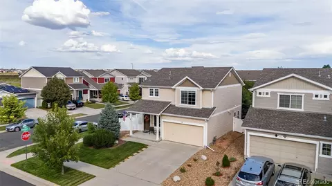 5574 N Killarney Ct, Denver, CO 80249 photo 2