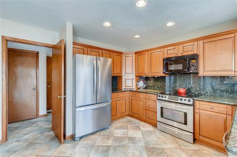 17564 E Wesley Pl, Aurora, CO 80013 photo 4