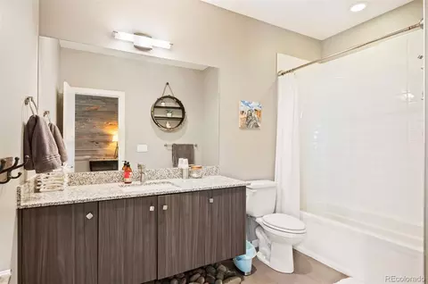 Bath - 28464 Tepees Way, Evergreen, CO 80439 photo 2 of 6