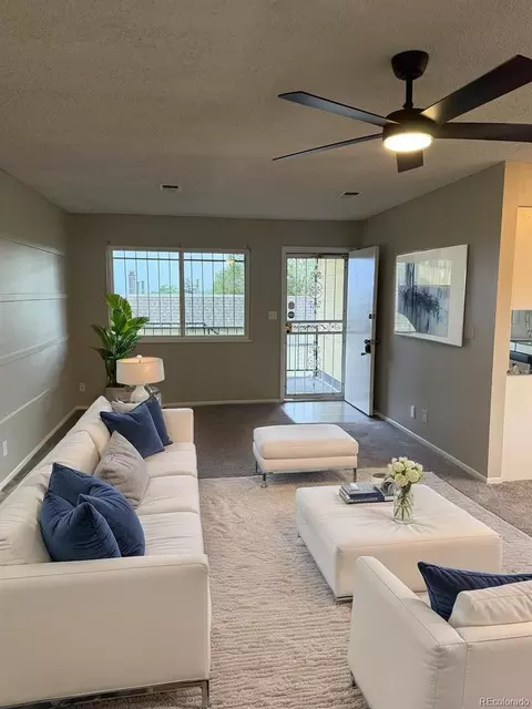 9778 Appletree Pl, Denver, CO 80260