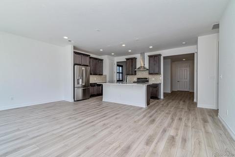4643 S Nepal Way, Aurora, CO 80015 photo 3