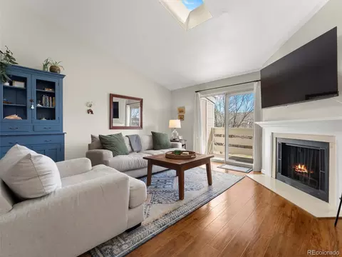 3320 S Ammons St #206, Lakewood, CO 80227