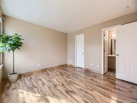 12265 E 2nd Dr, Aurora, CO 80011 photo 11