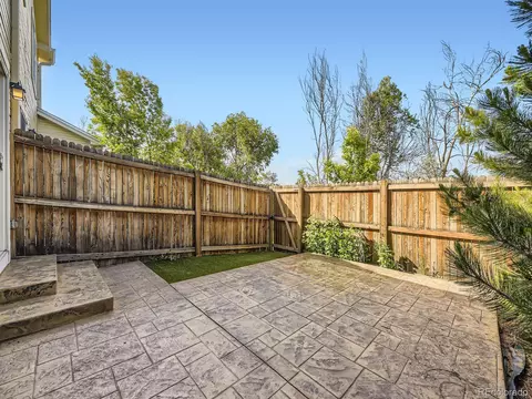 12265 E 2nd Dr, Aurora, CO 80011 photo 8