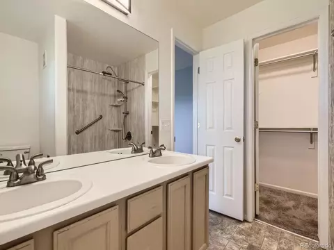 12265 E 2nd Dr, Aurora, CO 80011 photo 16