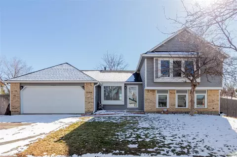 19454 E Florida Pl, Aurora, CO 80017