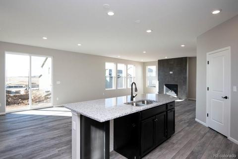 27610 E 7th Ln, Aurora, CO 80018 photo 14