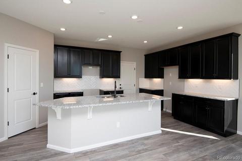 27610 E 7th Ln, Aurora, CO 80018 photo 11
