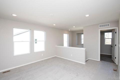 27610 E 7th Ln, Aurora, CO 80018 photo 16