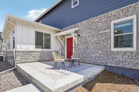 27593 E 1st Pl, Aurora, CO 80018 photo 2