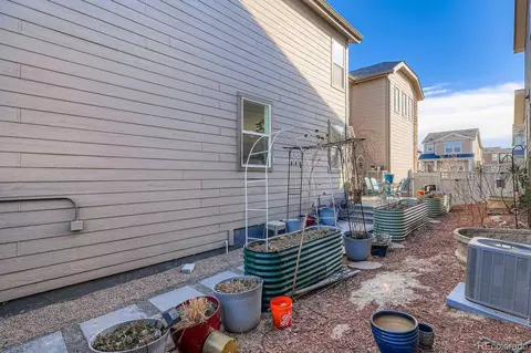 Exterior - 19125 E 66th Ave, Denver, CO 80249 photo 7 of 8
