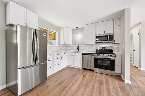 Kitchen - 3513 E 117th Pl, Denver, CO 80233 photo 2 of 3
