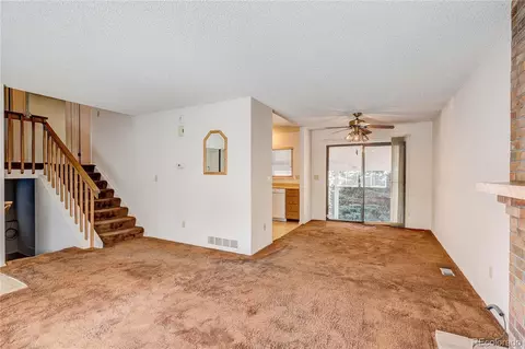 Living - 16085 E Oxford Dr, Aurora, CO 80013 photo 3 of 4