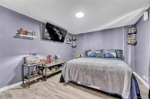 17585 E 18th Pl, Aurora, CO 80011 photo 21