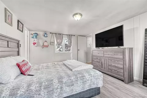 17585 E 18th Pl, Aurora, CO 80011 photo 14