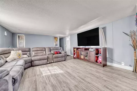 17585 E 18th Pl, Aurora, CO 80011 photo 7