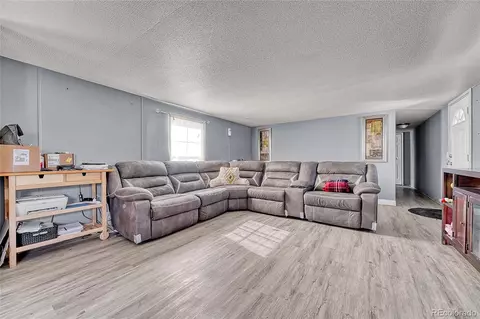17585 E 18th Pl, Aurora, CO 80011 photo 6