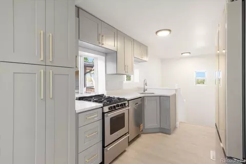 2843 W Archer Pl, Denver, CO 80219