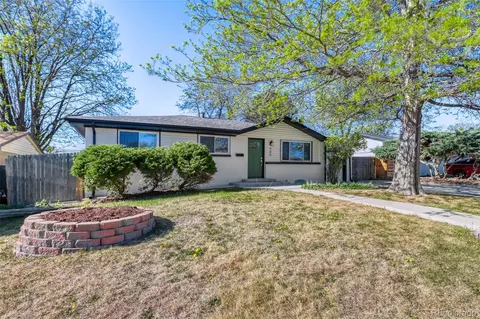 900 Essex Dr, Denver, CO 80229