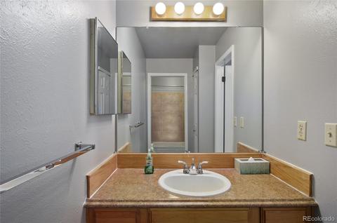 19625 E Milan Cir, Aurora, CO 80013 photo 10