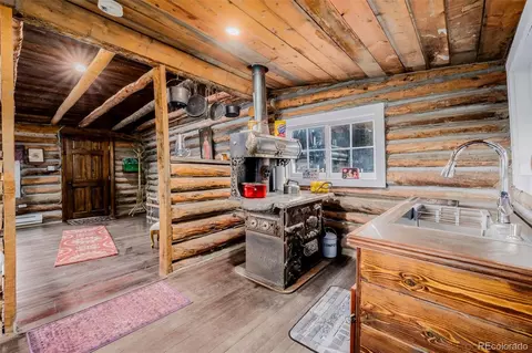 Kitchen - 9719 Beaver Pond, Conifer, CO 80433 photo 1 of 4