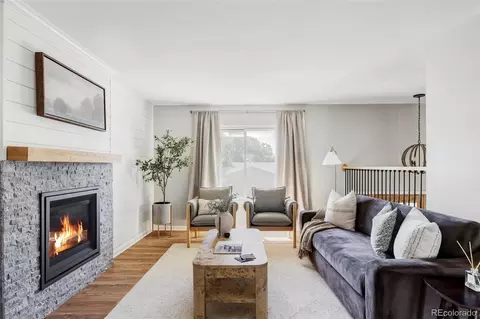 2291 S Zang Ct, Lakewood, CO 80228