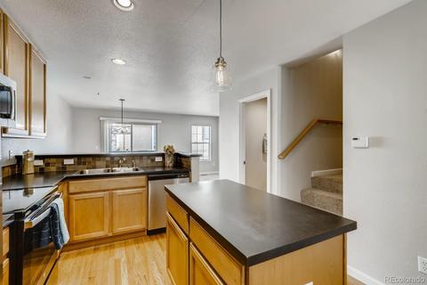 8733 E 29th Pl, Denver, CO 80238 photo 5