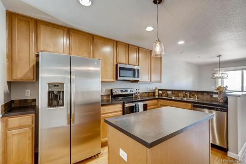 8733 E 29th Pl, Denver, CO 80238 photo 4