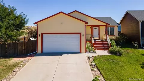 1334 4th Ave, Deer Trail, CO 80105