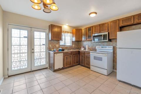 15773 E 13th Pl, Aurora, CO 80011 photo 5