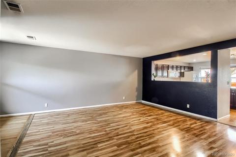 2255 E 109th Pl, Northglenn, CO 80233 photo 4