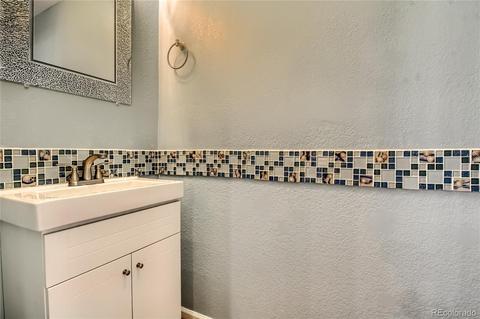 2255 E 109th Pl, Northglenn, CO 80233 photo 26