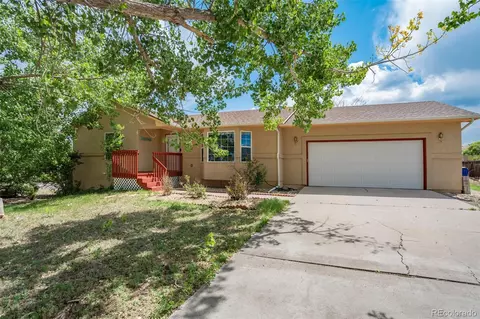 781 S Blakeland Dr, Pueblo, CO 81007