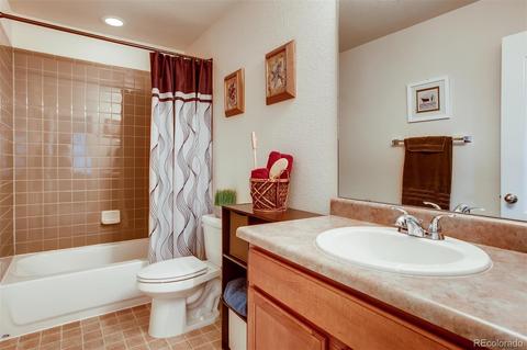 26321 E Glasgow Pl, Aurora, CO 80016 photo 20
