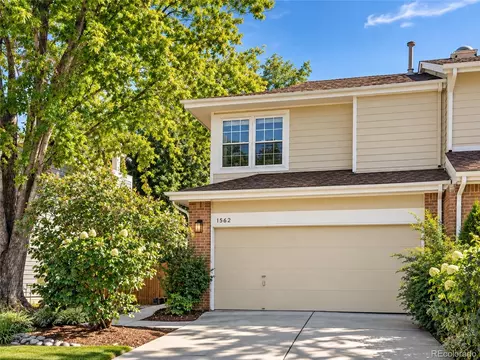 1562 S Spruce St, Denver, CO 80231