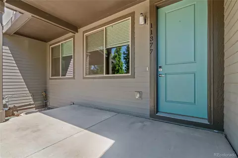 Exterior - 11377 E 25th Ave, Aurora, CO 80010 photo 2 of 4