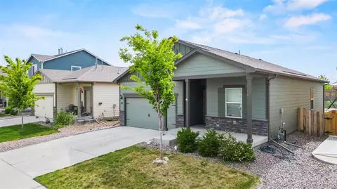 311 Maple St, Bennett, CO 80102 photo 3