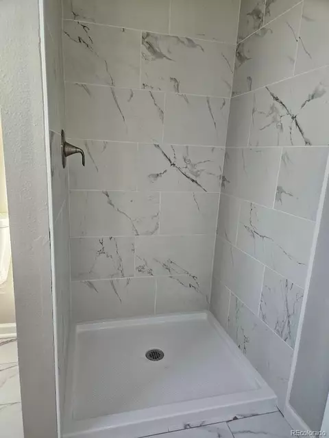 Bath - 5470 S Jericho Way, Centennial, CO 80015 photo 1 of 4