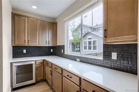 Kitchen - 5397 Daylily Ln, Longmont, CO 80504 photo 3 of 3