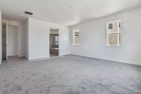 25204 E Warren Pl, Aurora, CO 80018 photo 11