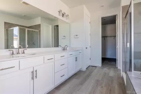 25204 E Warren Pl, Aurora, CO 80018 photo 12