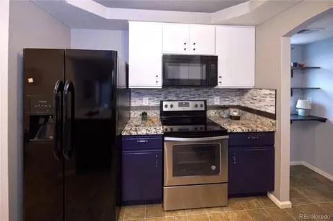 Kitchen - 20764 E 39th Ave, Denver, CO 80249 photo 4 of 4
