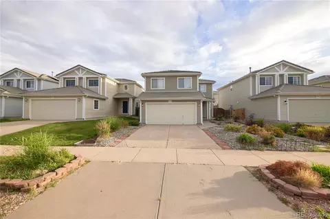 Exterior - 20764 E 39th Ave, Denver, CO 80249 photo 3 of 5