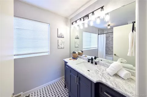 Bath - 20764 E 39th Ave, Denver, CO 80249 photo 2 of 5