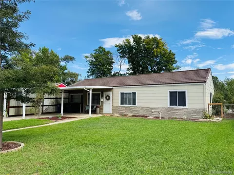 3040 S Forest St, Denver, CO 80222