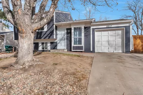 20717 E Coolidge Pl, Aurora, CO 80011 photo 2